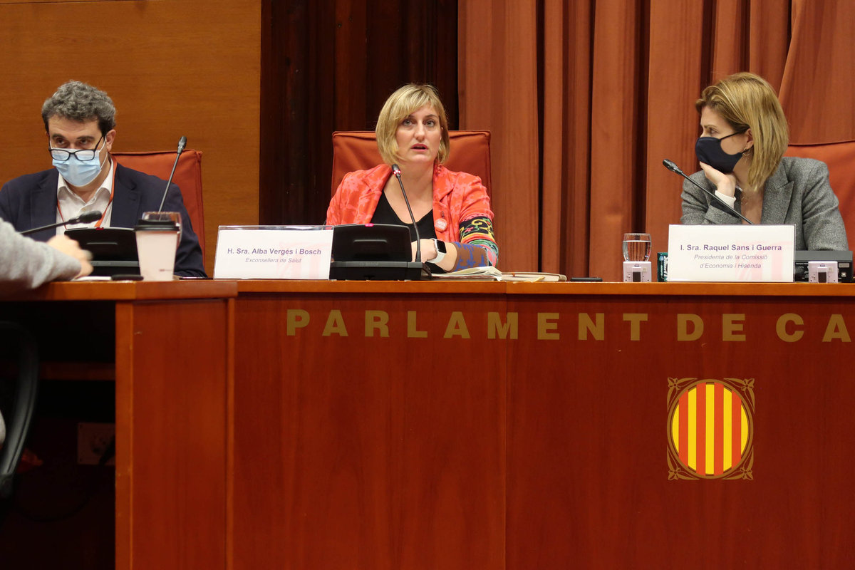 L'exconsellera Alba Vergés compareix a la Comissió d'Economia i Hisenda del Parlament.