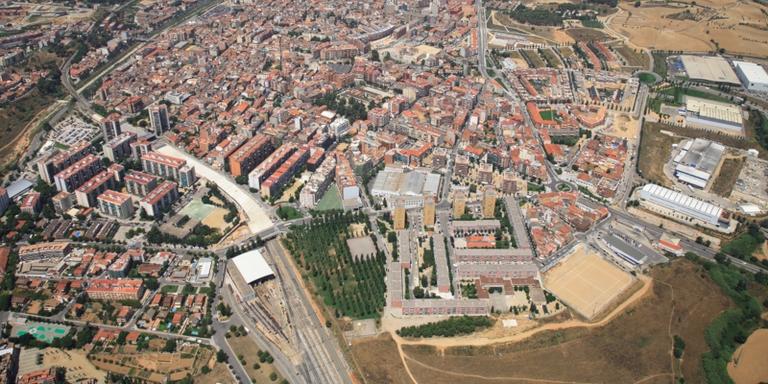 Es busquen 10 comunitats de veïns per una prova pilot del Rubí Brilla