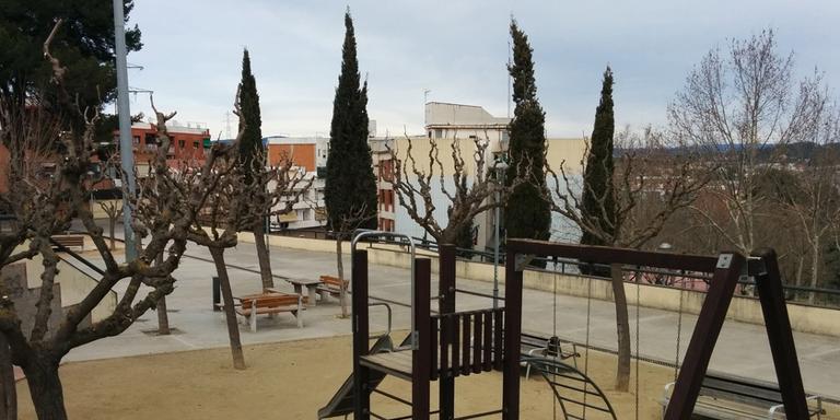 Comença la remodelació de la plaça Nova de Can Fatjó