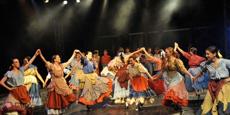 Els espectacles del Rubifolk 2014 es faran a La Sala per primera vegada