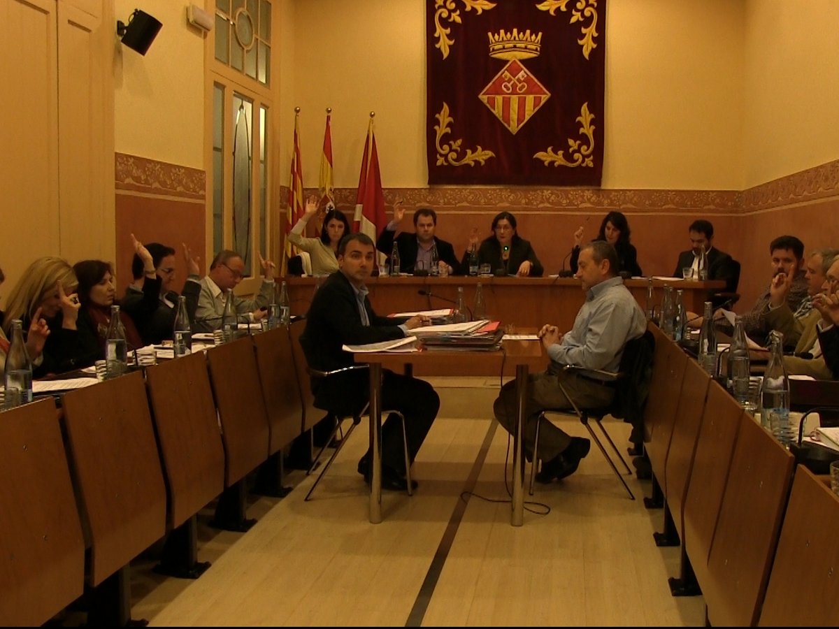 El ple acorda assumir part del cost del transport del Maragall i el Foix