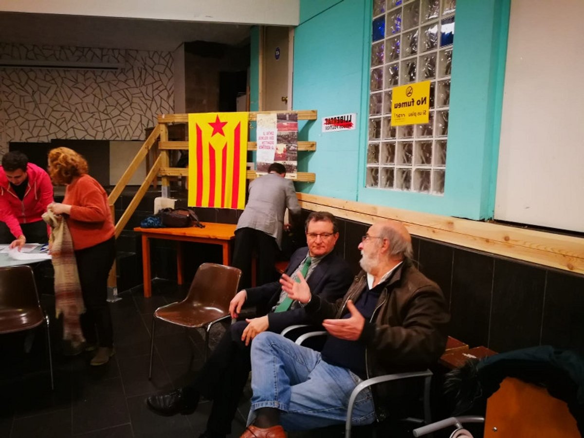 Moment de l'assemblea de Rubí Republicana-Primàries Catalunya. 