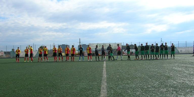 Guanya el futbol de la ciutat en el derbi de Segona Catalana