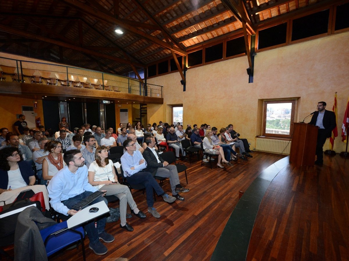 La trobada s'ha celebrat al Museu Municipal Castell. Foto: Localpres)