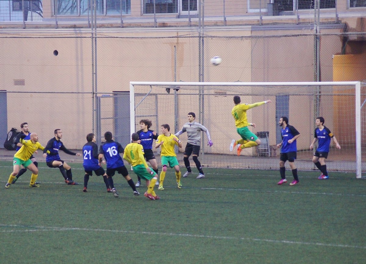 En aquest corner va arribar el gol de l'empat amb rematada de Torres