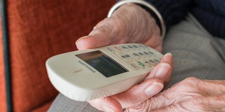 Serveis socials intensifica el seguiment a la gent gran de Rubí per la Covid-19