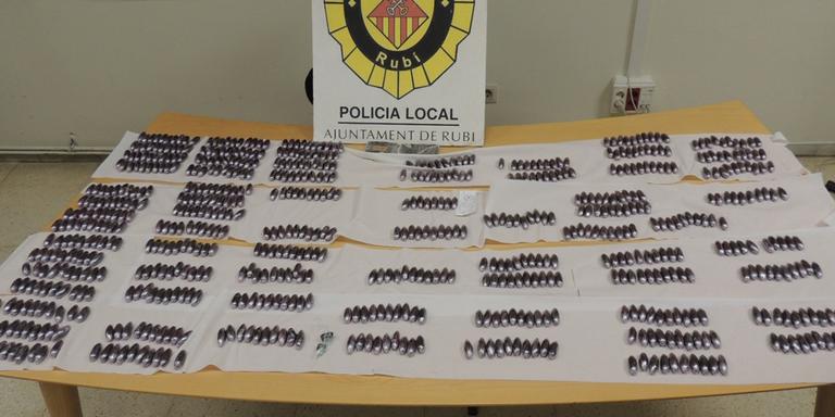 La policia local deté un rubinenc amb 7,5 kg de droga