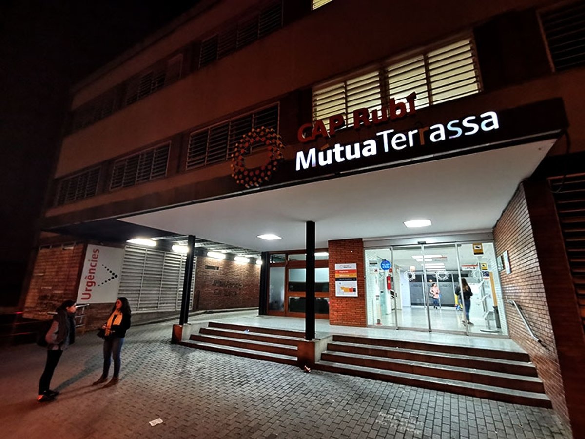 Ja no cal anar al CAP per demanar l'accés al portal 'La meva salut' / foto: arxiu