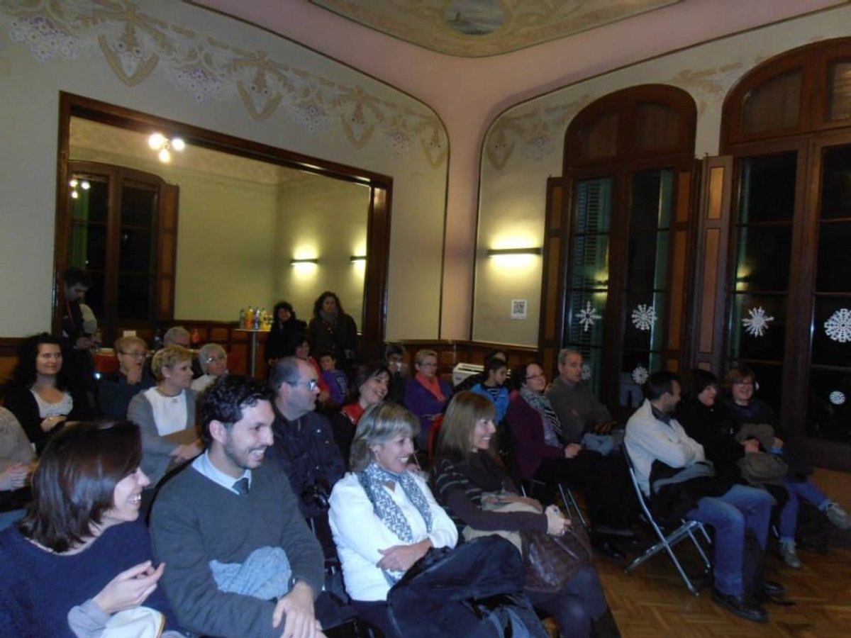 L'Ateneu es va omplir divendres amb l'entrega de premis i el recapte solidari