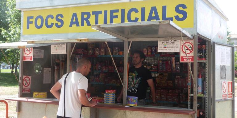 Vuit parades estan autoritzades a vendre petards fins el 23 de juny