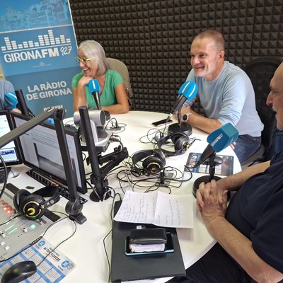 Empresa, habitatge i política en una tertúlia gironina