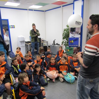 Programa especial amb els alumnes de l'Escola Guillem Fortuny. Grup 3A