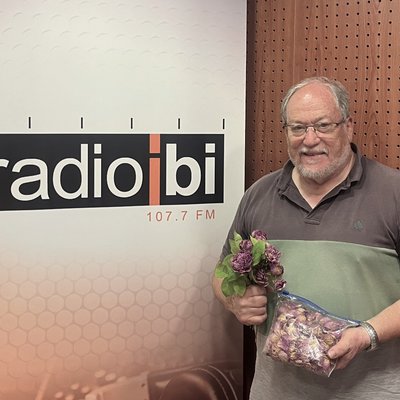 SEGUNDO RIOS - LES PLANTES A LA CUINA - ROSA DE DAMASCO - 11 JUNIO