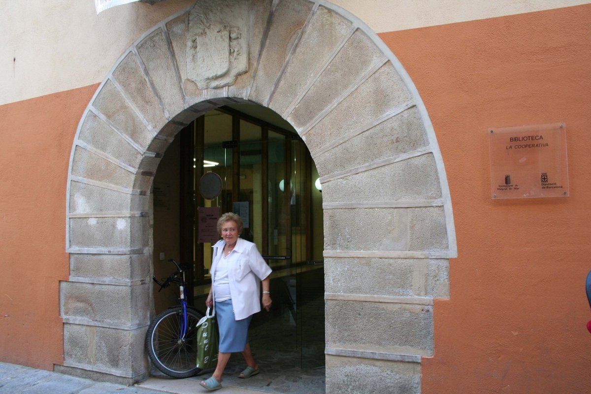 La biblioteca La Cooperativa es convertirà en un punt d'informació turística aquest estiu