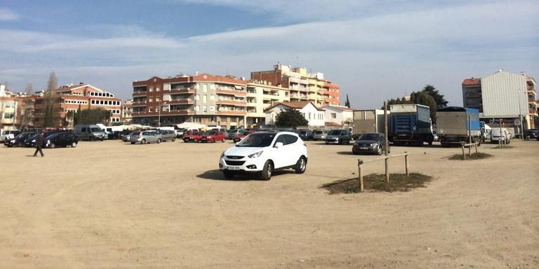 Les obres per arranjar el terreny de l’aparcament de l’avinguda de Montserrat comencen avui