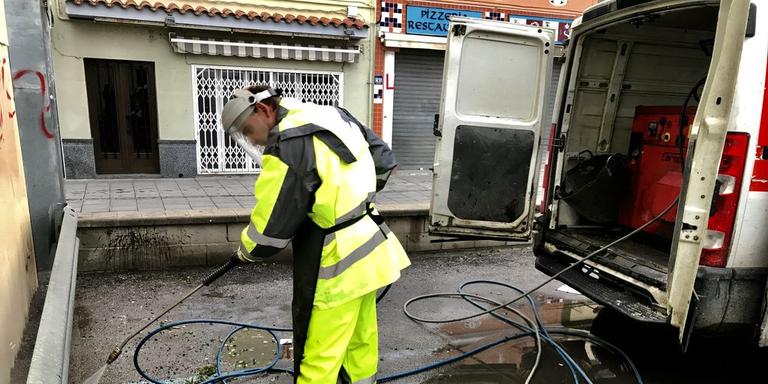Neteja a fons de diferents indrets de Malgrat de Mar