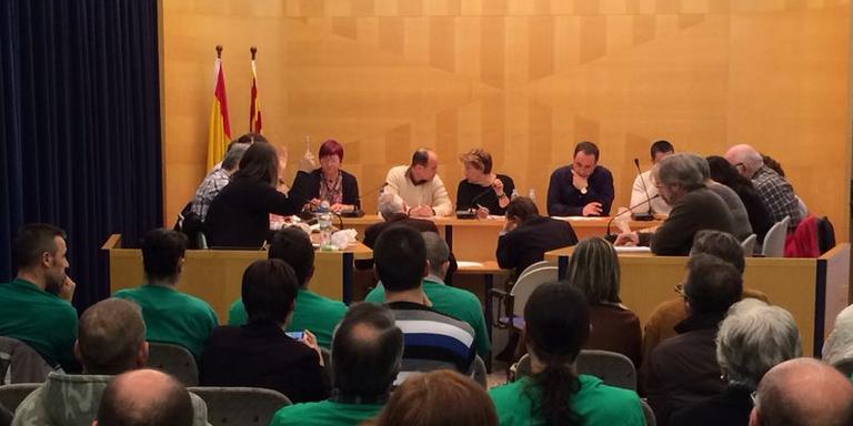El ple ha aprovat la moció per a la sanció dels pisos buits