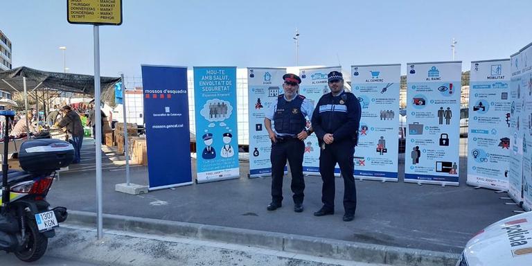 [VÍDEO] Campanya dels Mossos i la Policia Local al mercat setmanal per fomentar la seguretat de la gent gran