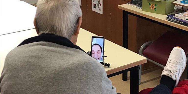 [ÀUDIO] Les noves tecnologies per facilitar la comunicació entre pacients i familiars dels centres sociosanitaris