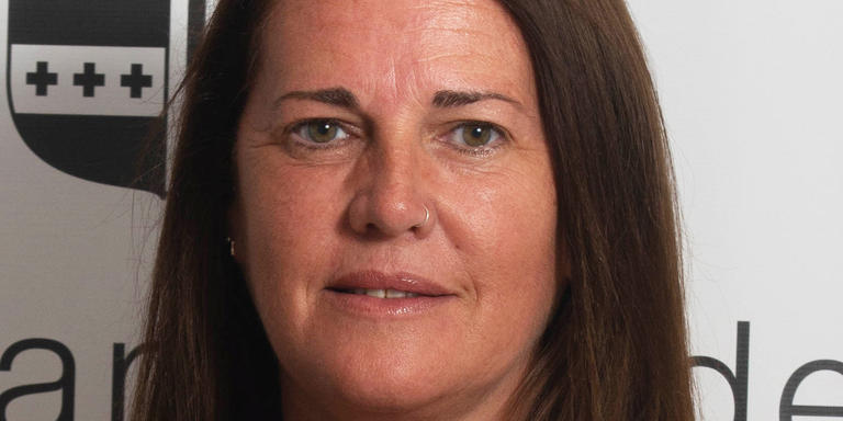 [ÀUDIO] La regidora Sònia Viñolas (PSC) diu que les platges podrien estar netes en tres setmanes