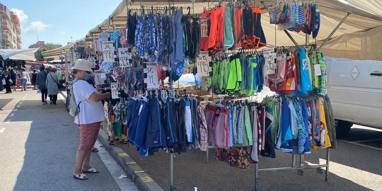 [ÀUDIO] Balanç positiu de la reobertura del mercat de la roba amb el 100% de les parades