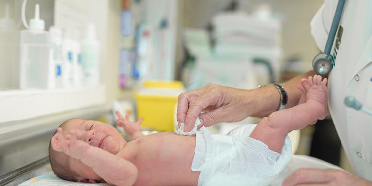 [ÀUDIO] Les dones amb embarassos de baix risc podran acollir-se al programa d'alta precoç de l'Hospital de Calella