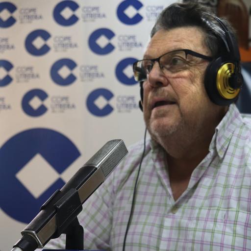 Manuel Reina, de Uninergia, nos ofrece una clase magistral sobre las energías renovables