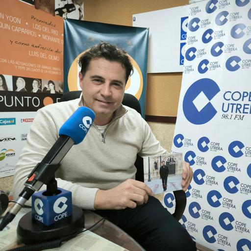 Anxelo Díaz presentó en COPE Utrera (98.1 FM) su disco 'Tal como soy'