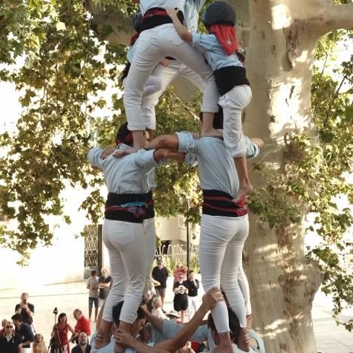 Els Nois de la Torre completen una diada de 7 a la Riera
