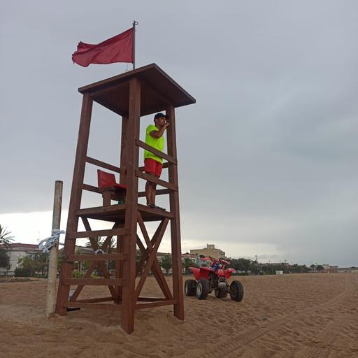 Bandera vermella a les platges de Malgrat per tempesta elèctrica