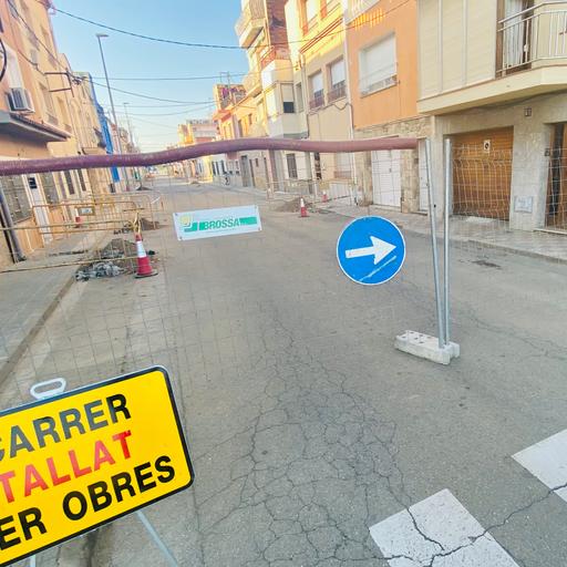 Les obres de remodelació del carrer de Narcís Monturiol, en marxa