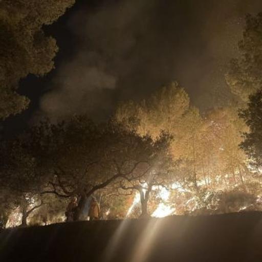 Bombers voluntaris de Malgrat destina 3 membres del parc a l'incendi de Paüls