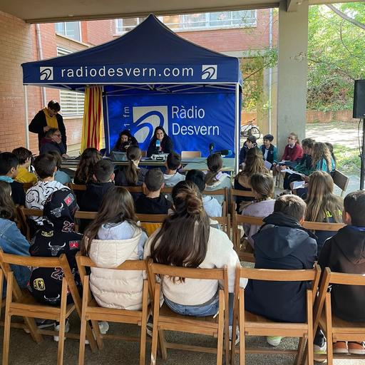 Ràdio Desvern celebra la diada de Sant Jordi amb un programa especial des de l'Institut de Sant Just