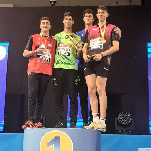 David González conquista el bronce en altura en el Nacional en pista cubierta