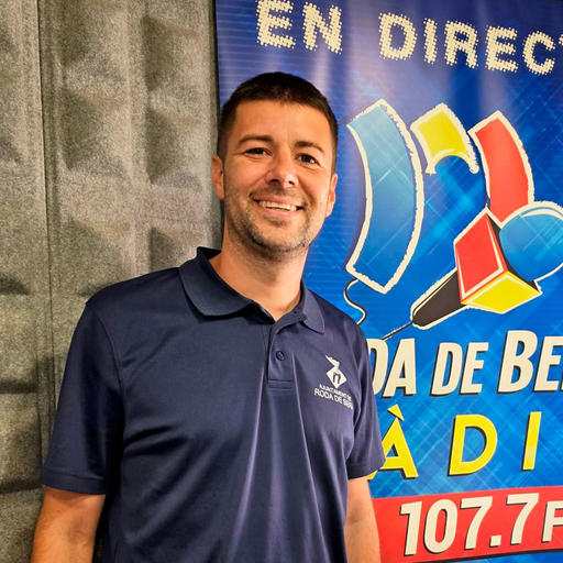 Roda de Berà se suma al "Mulla’t per l’Esclerosi Múltiple" amb activitats solidàries a la piscina municipal