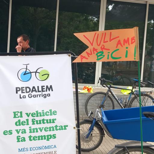 Pedalem la Garriga reclama amb una pedalada reivindicativa que es facin camins escolars segurs