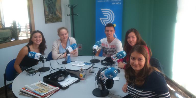Els alumnes de 4rt. d’Eso de l’Ies Les Planes organitzen "La Castanyada"