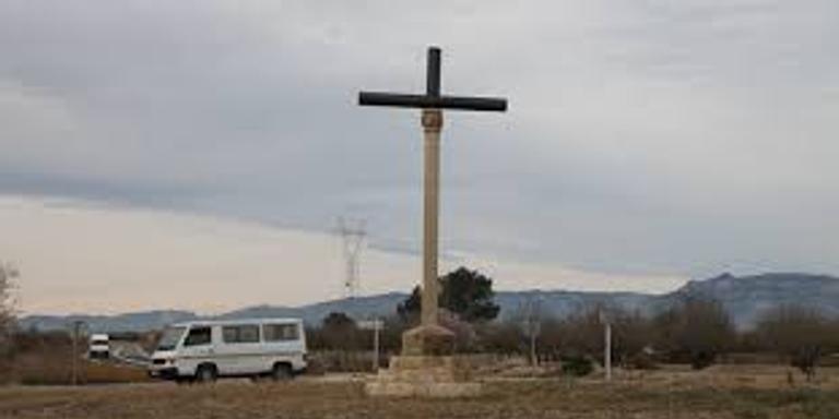 L'alcalde La Galera surt al pas de les critiques que ha generat la substitució l'antiga creu de terme