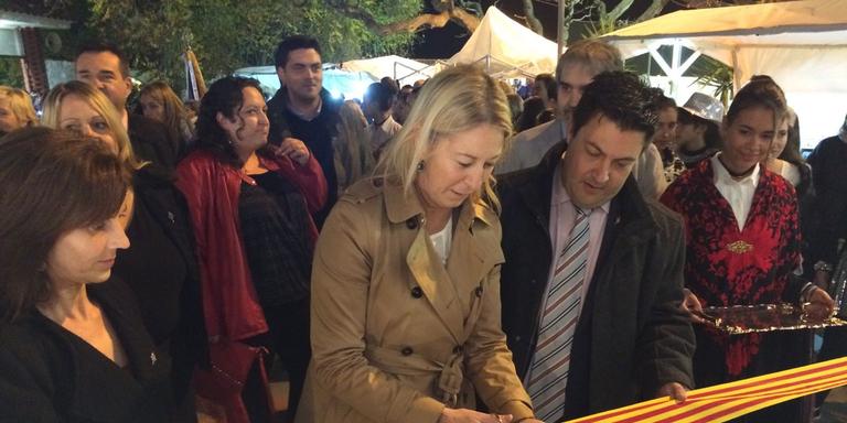 Neus Munt\xe9 diu que cal apostar pels productes de casa en l\u2019acte d\u2019inauguraci\xf3 de la Fira de l\u2019Oli de Santa B\xe0rbara
