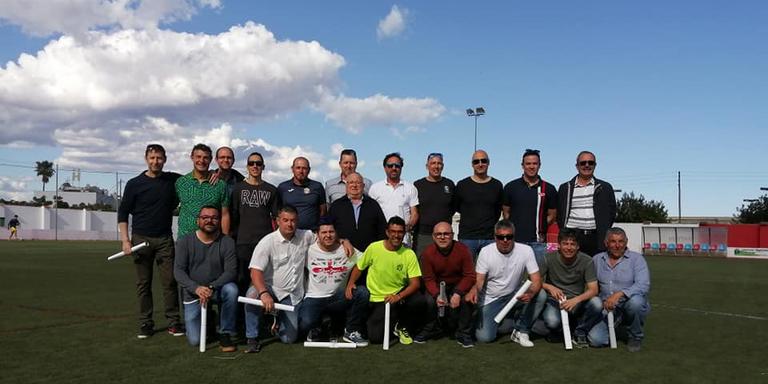 Els actes del centenari del Santa van omplir el municipal planer de base futbolística comarcal i dels qui van aconseguir la màxima categoria del club