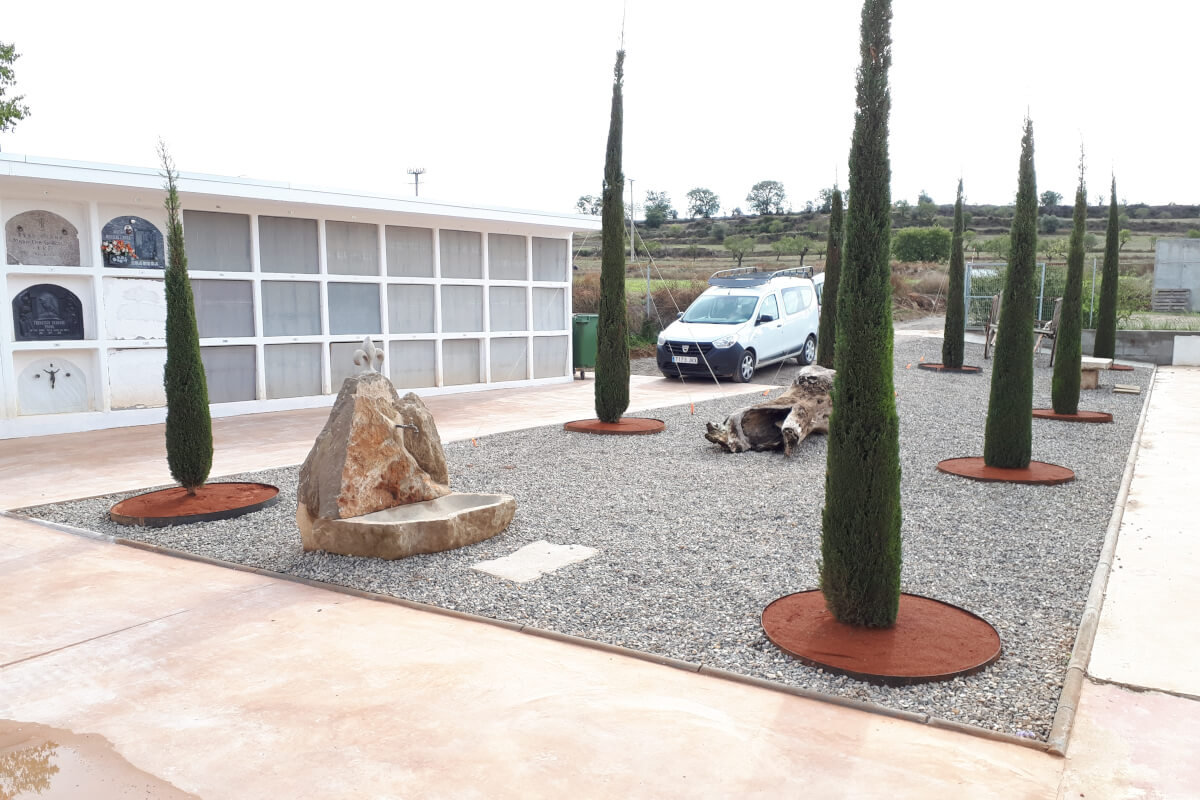 Finalitzen les obres d'ampliació del cementiri d'Agramunt