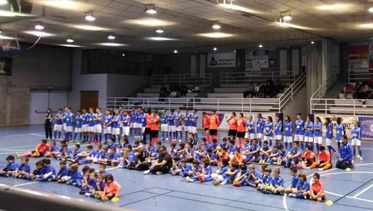 Victòria de les sèniors del Club Futbol Sala contra el Roquetes, un dels rivals forts de la categoria