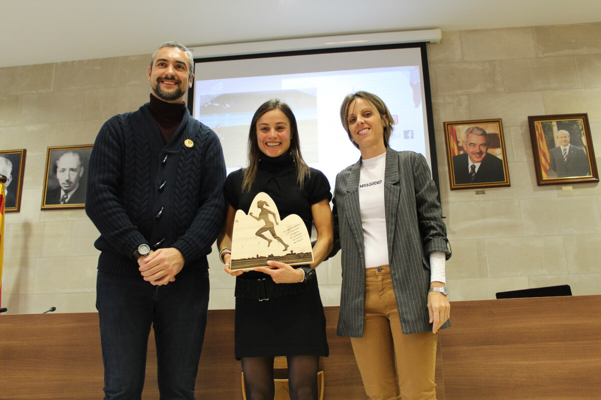 Agramunt homenatja la trajectòria esportiva i els èxits de l'agramuntina Sílvia Puigarnau