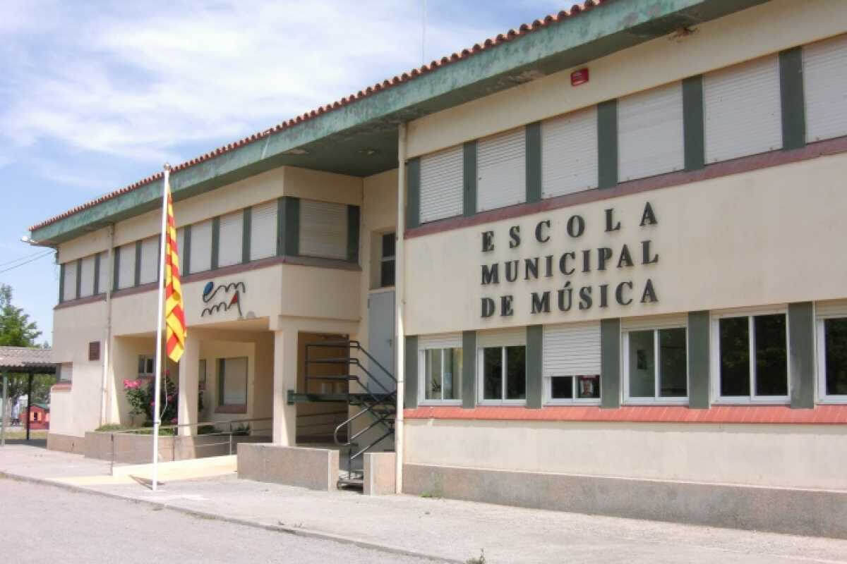 L'EMMA inicia el curs amb la recuperació de classes de tenora i cant coral