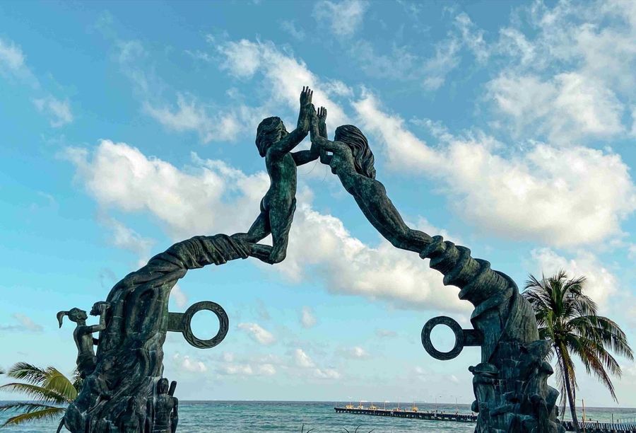 El Portal Maya del Parque Fundadores, sede del Playa Fest de Año Nuevo.