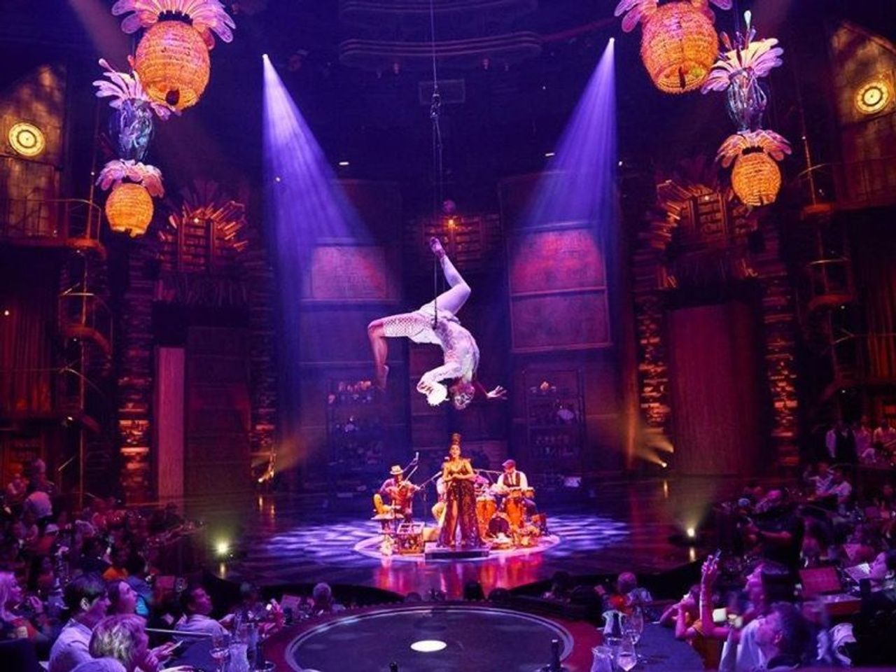 Cirque du Soleil JOYÀ