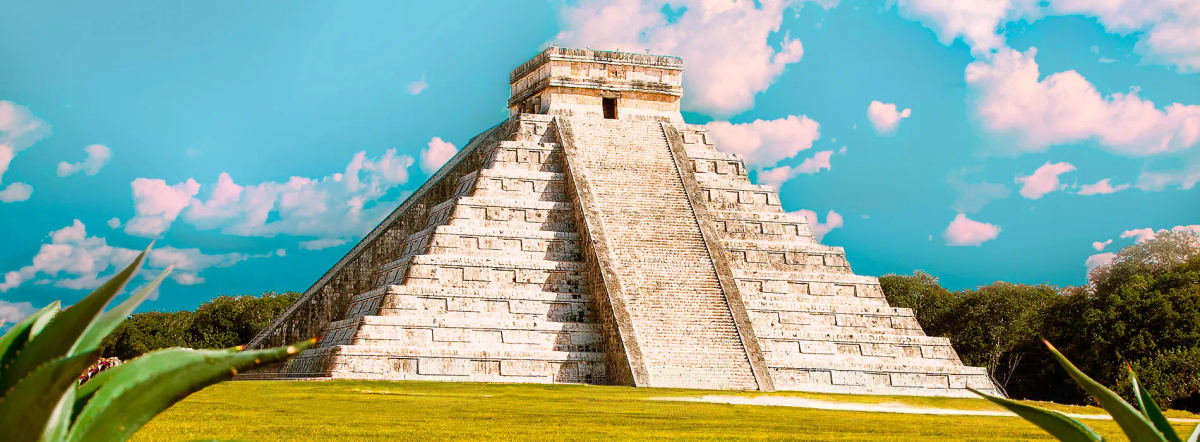 Chichén Itzá on the Xichén Clásico tour