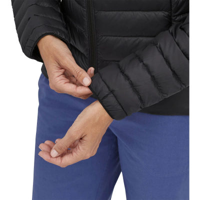 Куртка для треккинга Patagonia Down Sweater, женская — 8