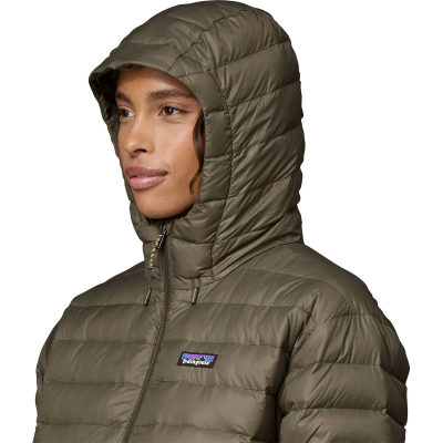 Зимняя куртка Patagonia Recycled Down Sweater Parka, женская — 5