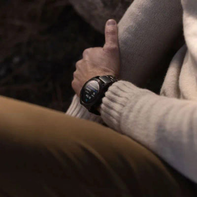 Garmin Fenix 7X Pro Sapphire Solar DLC Titanium Carbon Gray / Vented Titanium Bracelet — 8